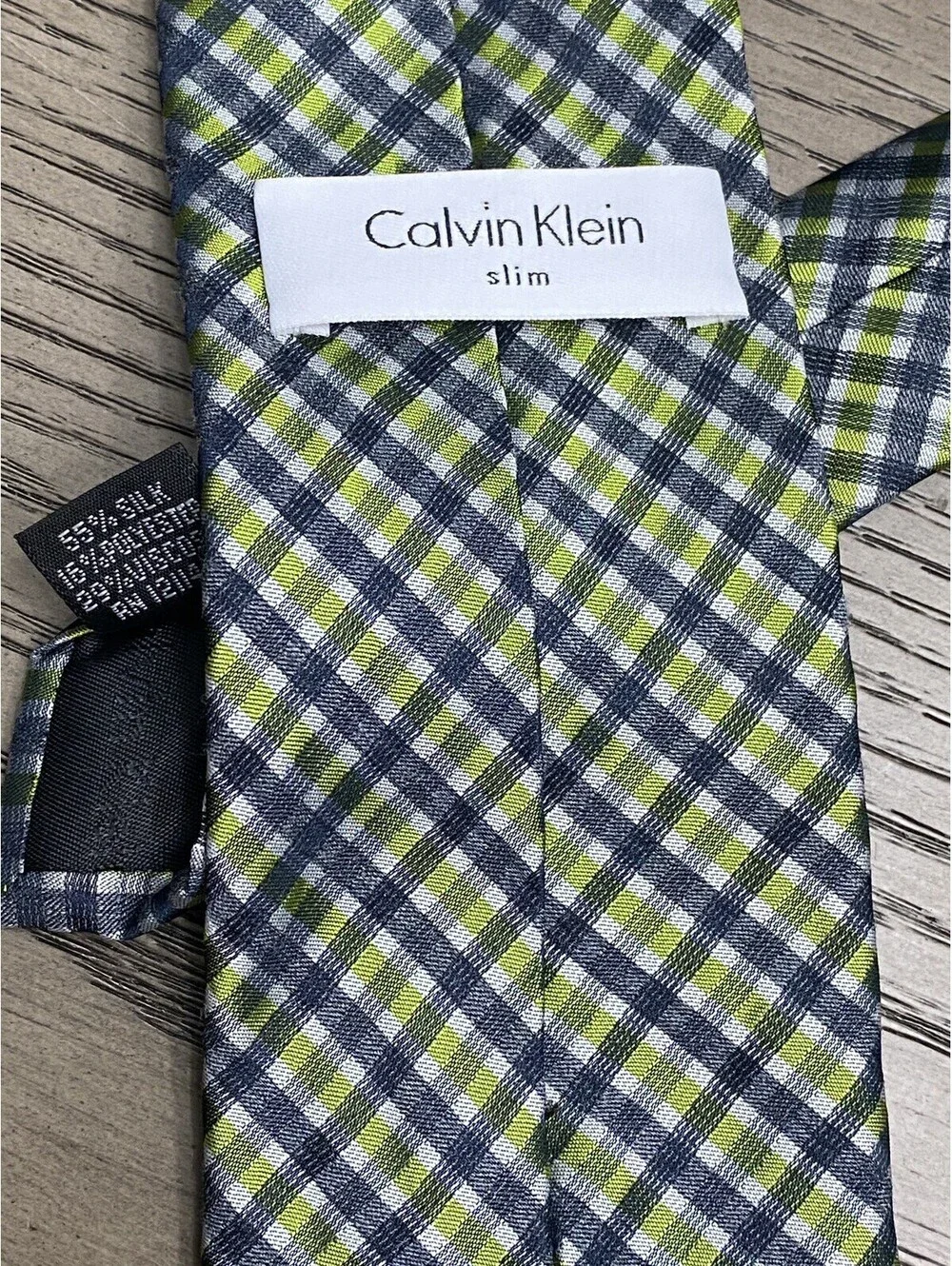 Calvin Klein Mens Necktie Green Gray Check Plaid Slim Tie Silk Blend